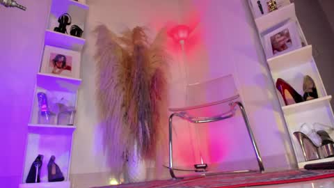 Colorina online show from 04/15/26, 07:58