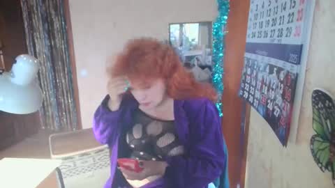 LadaMay online show from 11/17/25, 09:48