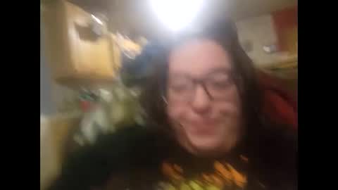 Snapshot of laddybuggie27 chatting on 02/09/25, 01:44 Laddybuggie27 online show from 02/09/25, 01:44