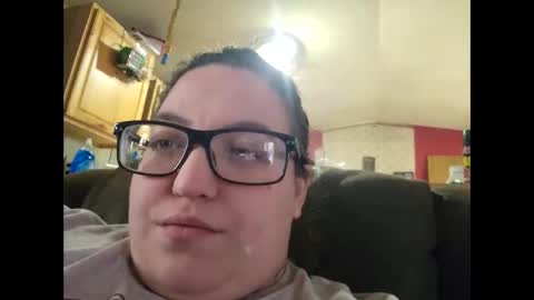 Snapshot of laddybuggie27 chatting on 02/09/25, 09:06 Laddybuggie27 online show from 02/09/25, 09:06