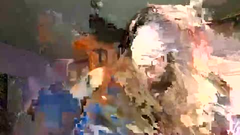 Snapshot of laddybuggie27 chatting on 03/04/25, 01:23 Laddybuggie27 online show from 03/04/25, 01:23