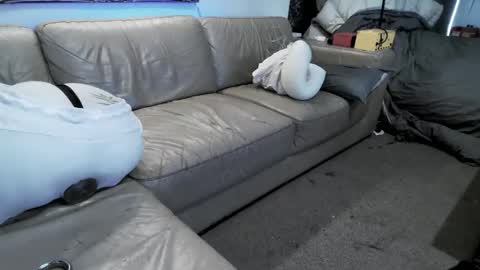 Hectic online show from 12/27/24, 08:39