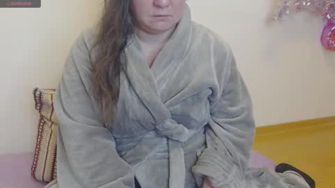 Lady Adrianna online show from 02/28/25, 09:44