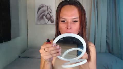 Snapshot of lady_bitxh chatting on 02/03/26, 01:04 gongx13 my IG online show from 02/03/26, 01:04