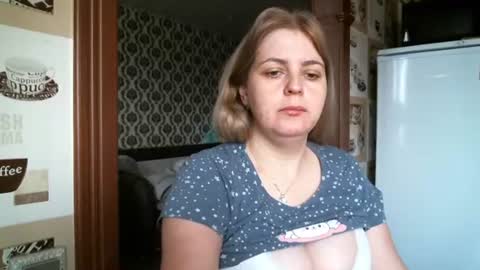 lady cute cat29 online show from 10/23/25, 02:22