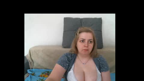 lady cute cat29 online show from 05/18/26, 06:08