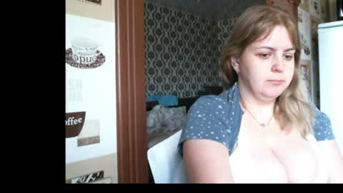 Snapshot of lady_cute_cat chatting on 07/15/26, 02:28 lady cute cat29 online show from 07/15/26, 02:28