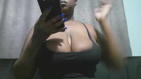 lady_dearra online show from 01/07/26, 02:47