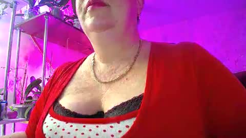 Lady Gloria online show from 01/10/25, 12:26