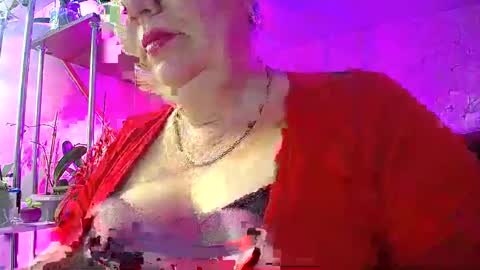 Lady Gloria online show from 01/12/25, 02:19