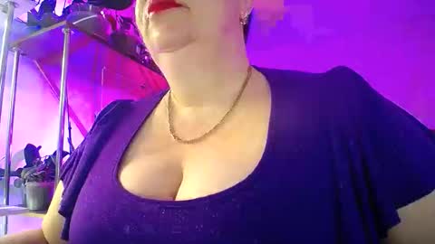 Lady Gloria online show from 01/11/26, 06:29