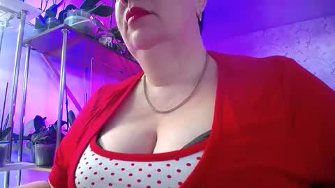 Snapshot of lady_gloria chatting on 01/18/26, 06:17 Lady Gloria online show from 01/18/26, 06:17