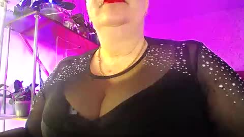Snapshot of lady_gloria chatting on 02/01/26, 06:23 Lady Gloria online show from 02/01/26, 06:23