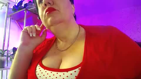 Snapshot of lady_gloria chatting on 02/12/26, 07:25 Lady Gloria online show from 02/12/26, 07:25