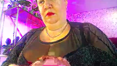 Snapshot of lady_gloria chatting on 04/05/26, 05:15 Lady Gloria online show from 04/05/26, 05:15