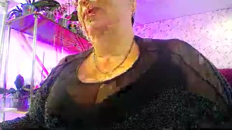 Snapshot of lady_gloria chatting on 05/05/26, 05:26 Lady Gloria online show from 05/05/26, 05:26