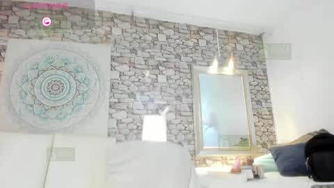    online show from 04/18/26, 07:58