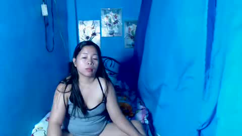 lady_in_bed69 online show from 05/09/26, 10:59