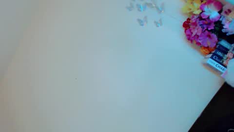 Stella online show from 01/23/25, 01:51