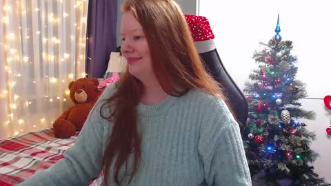 Snapshot of lady_inari chatting on 12/29/24, 08:26 Angelika online show from 12/29/24, 08:26