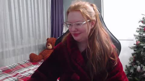 Snapshot of lady_inari chatting on 01/08/25, 03:08 Angelika online show from 01/08/25, 03:08