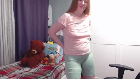 Snapshot of lady_inari chatting on 01/16/25, 03:46 Angelika online show from 01/16/25, 03:46