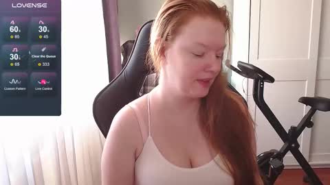 Snapshot of lady_inari chatting on 09/19/25, 02:51 Angelika online show from 09/19/25, 02:51