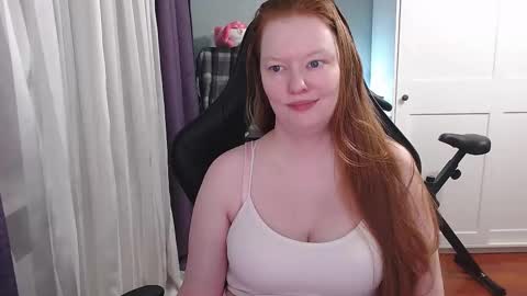 Snapshot of lady_inari chatting on 09/20/25, 05:03 Angelika online show from 09/20/25, 05:03