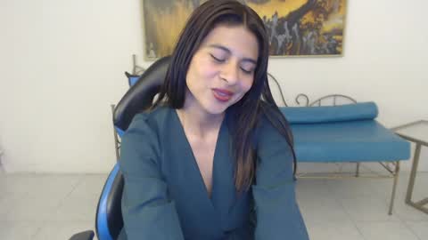 Snapshot of lady_isabella_ chatting on 03/31/26, 01:33 Lady Isabella online show from 03/31/26, 01:33