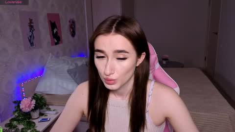 Olivia online show from 04/04/26, 12:53