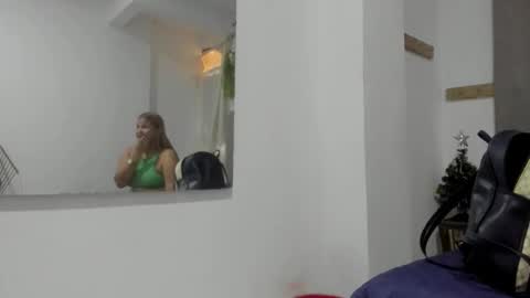 lady_miss___ online show from 12/14/25, 01:05