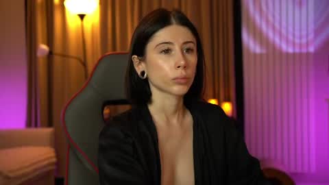 lady_nicolett online show from 06/26/26, 02:38