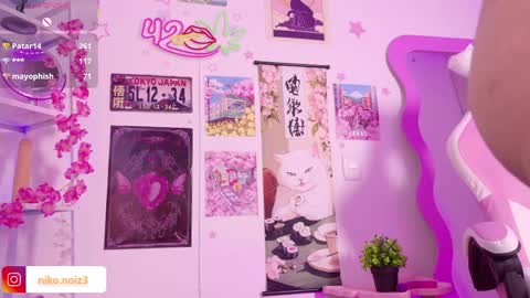 Lady  online show from 04/09/26, 06:19