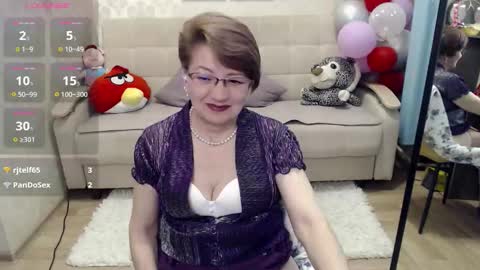 Diana online show from 03/24/26, 03:39