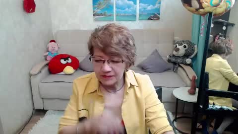 Diana online show from 04/25/26, 01:41