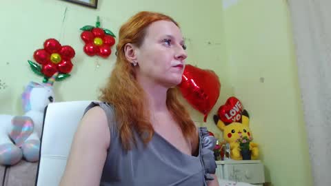 Sima Ladybigsmile online show from 02/28/25, 09:55