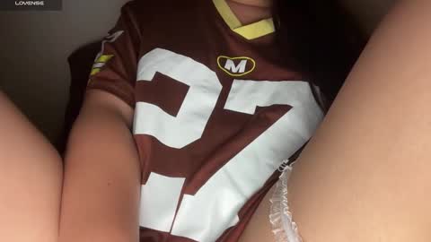 Aria online show from 11/09/25, 07:28