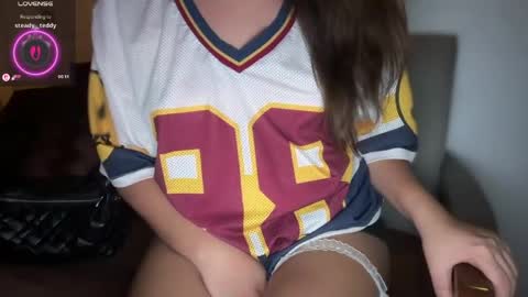 Aria online show from 03/28/26, 02:16