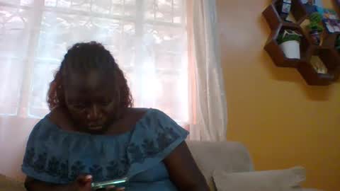 lindah32 online show from 09/23/25, 07:00