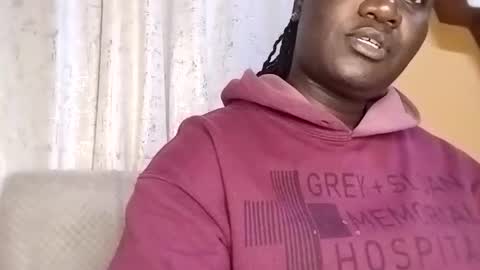 lindah32 online show from 09/25/25, 08:45