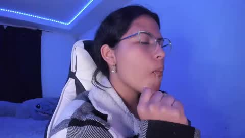  Lady  online show from 01/22/25, 01:10