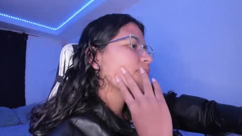  Lady  online show from 01/24/25, 08:23