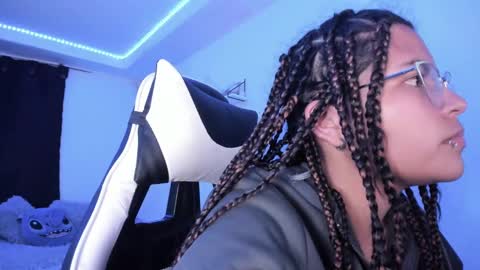  Lady  online show from 02/08/25, 06:54