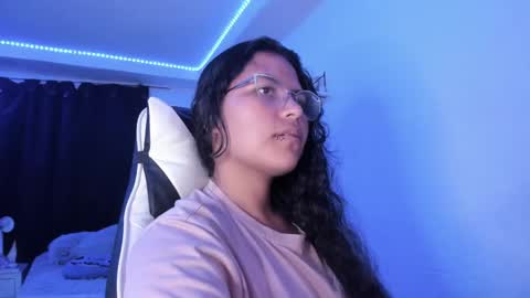  Lady  online show from 02/20/25, 07:12