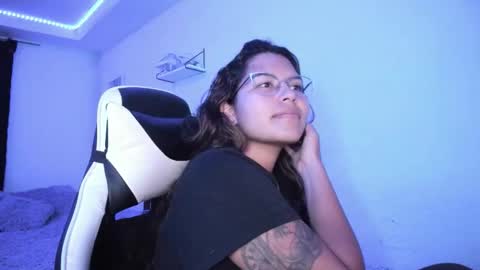  Lady  online show from 03/01/26, 12:56