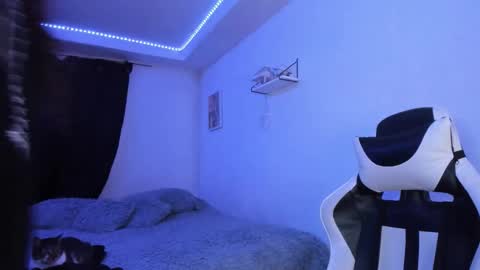  Lady  online show from 03/15/26, 02:06