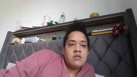 Stephanie online show from 01/02/25, 06:34