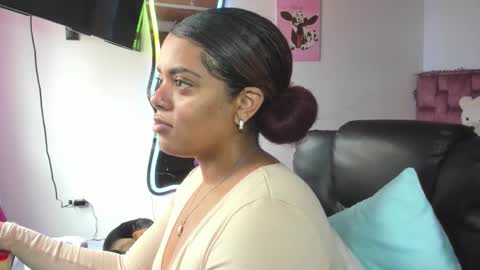 leidy daniela online show from 02/22/26, 06:06