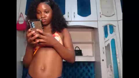 ladydiva69 online show from 04/14/26, 06:47