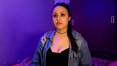 Gwen online show from 04/05/26, 01:14